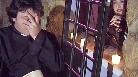 Il Prete E La Peccatrice – Parte 3 – Jessica Rizzo 27 Min