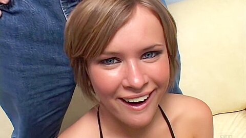 She Loves To Fuck Several Guys At The Same Time, This Time It Was 4, Do You Want To Be Of The Next Gangbang?