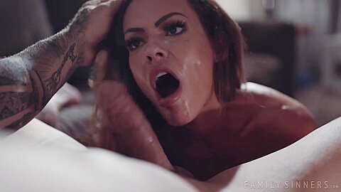 Sucks And Rides Fat Pecker Like A Real Pro With Aila Donovan And Derrick Pierce