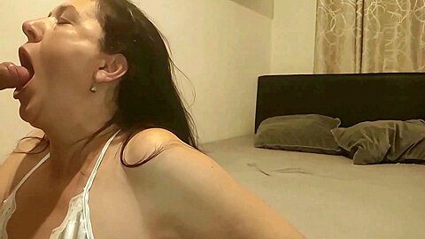 Compilación de creampie oral - La corrida más caliente en la boca y la compilación de MILF amateur de mamada